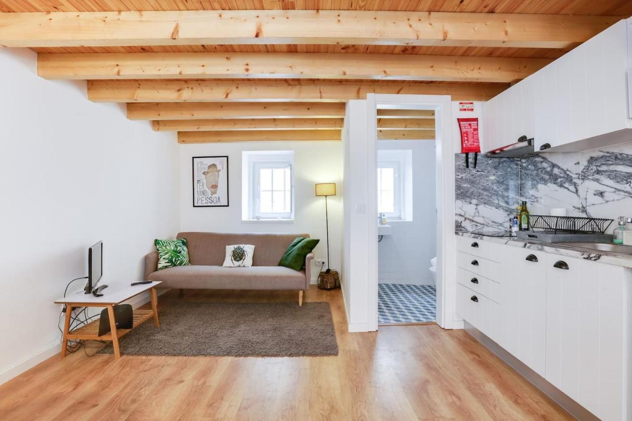 Classic Lisbon Homes: Bright & Central In Belem Экстерьер фото