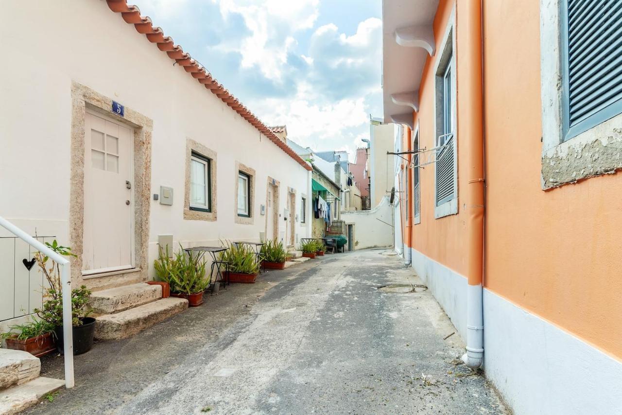Classic Lisbon Homes: Bright & Central In Belem Экстерьер фото