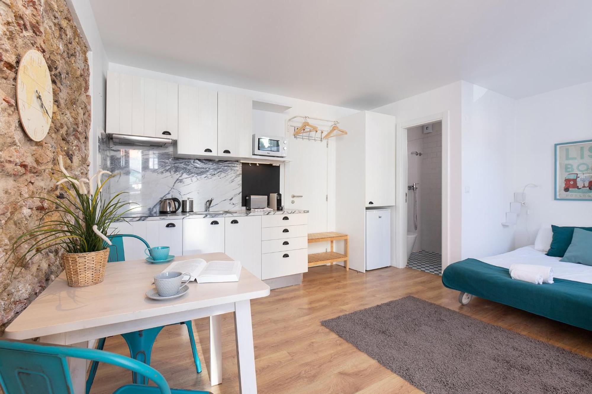 Classic Lisbon Homes: Bright & Central In Belem Экстерьер фото